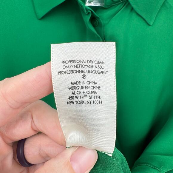 Alice + Olivia NWT Solid Kelly Green Long Sleeve Button Up Classy Blouse $265 - Picture 10 of 10